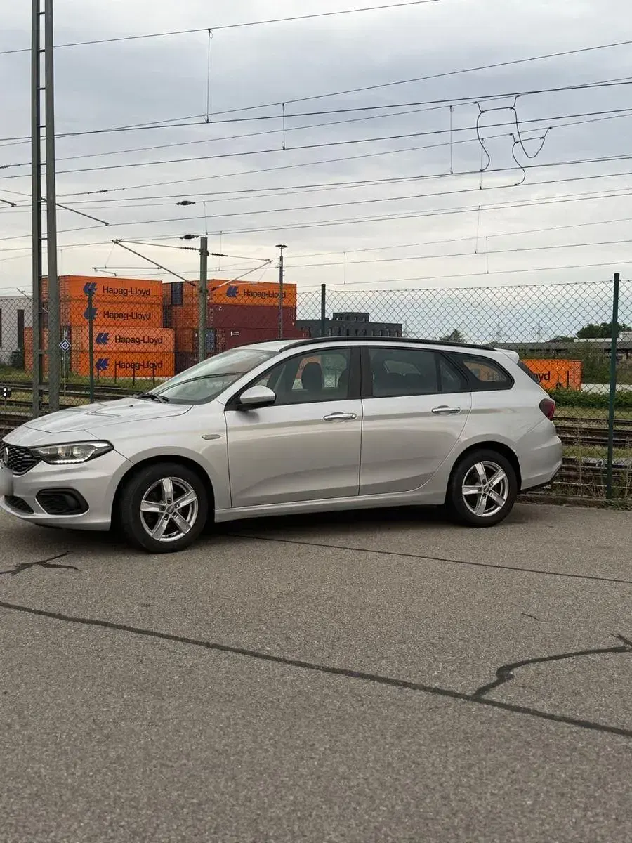 Gebraucht Fiat Tipo Lounge 120 PS (88 kW) 2017 Grau Kombi