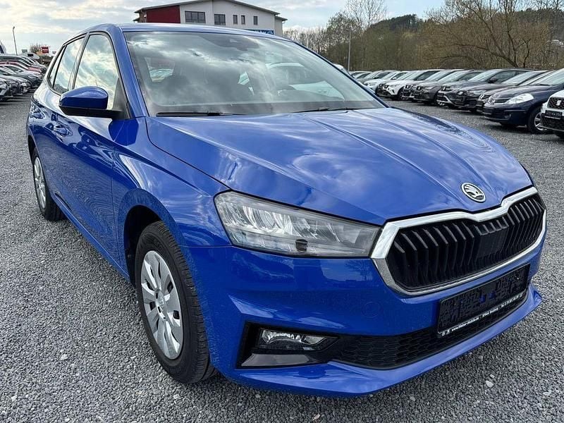Gebraucht Skoda Fabia Active 65 PS (47 kW) 2023 Blau Kleinwagen