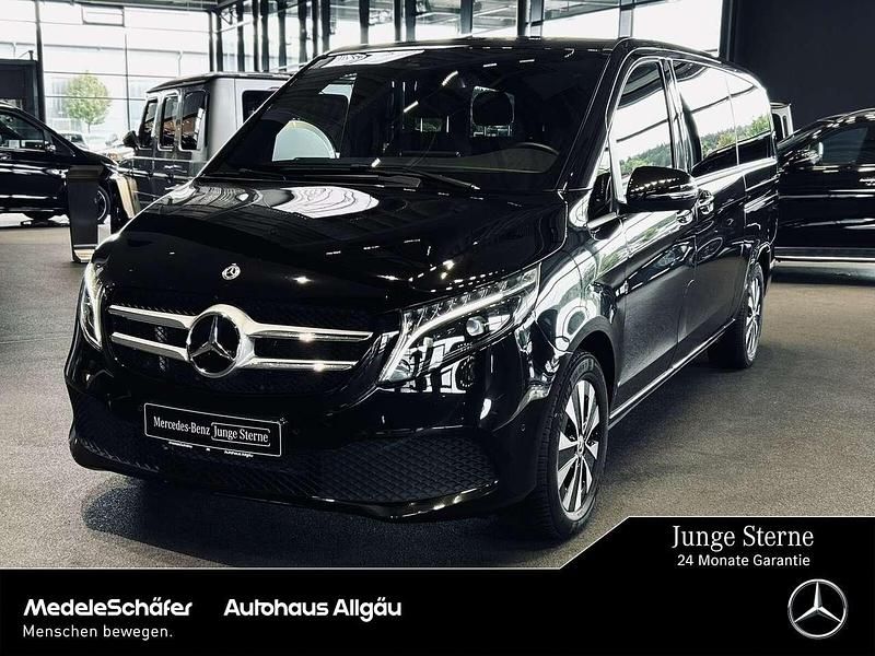 Obsidianschwarz Gebraucht 2023 Mercedes V300 Avantgarde Van / Kleinbus | 59.850 € (Superpreis) - Bild 1/4