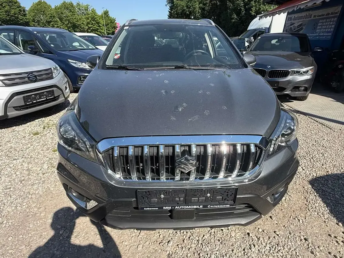 Gebraucht Suzuki SX4 111 PS (81 kW) 2016 Grau Limousine
