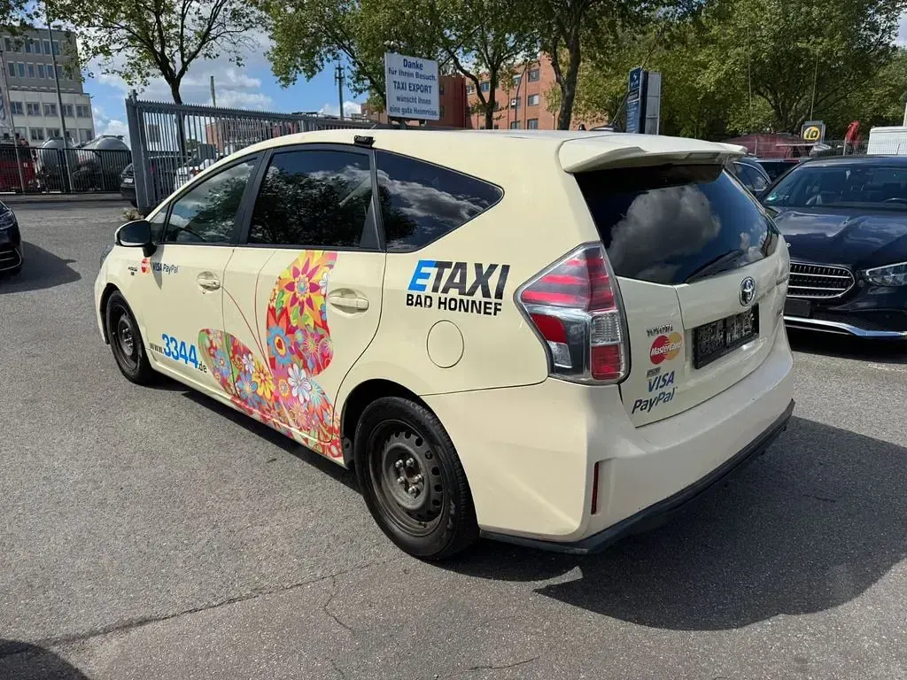 Gebraucht Toyota Prius+ 136 PS (100 kW) 2016 Weiß Van / Kleinbus