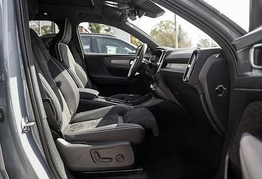 Gebraucht Volvo XC40 Pro 169 kW (231 PS) 2022 Grau SUV