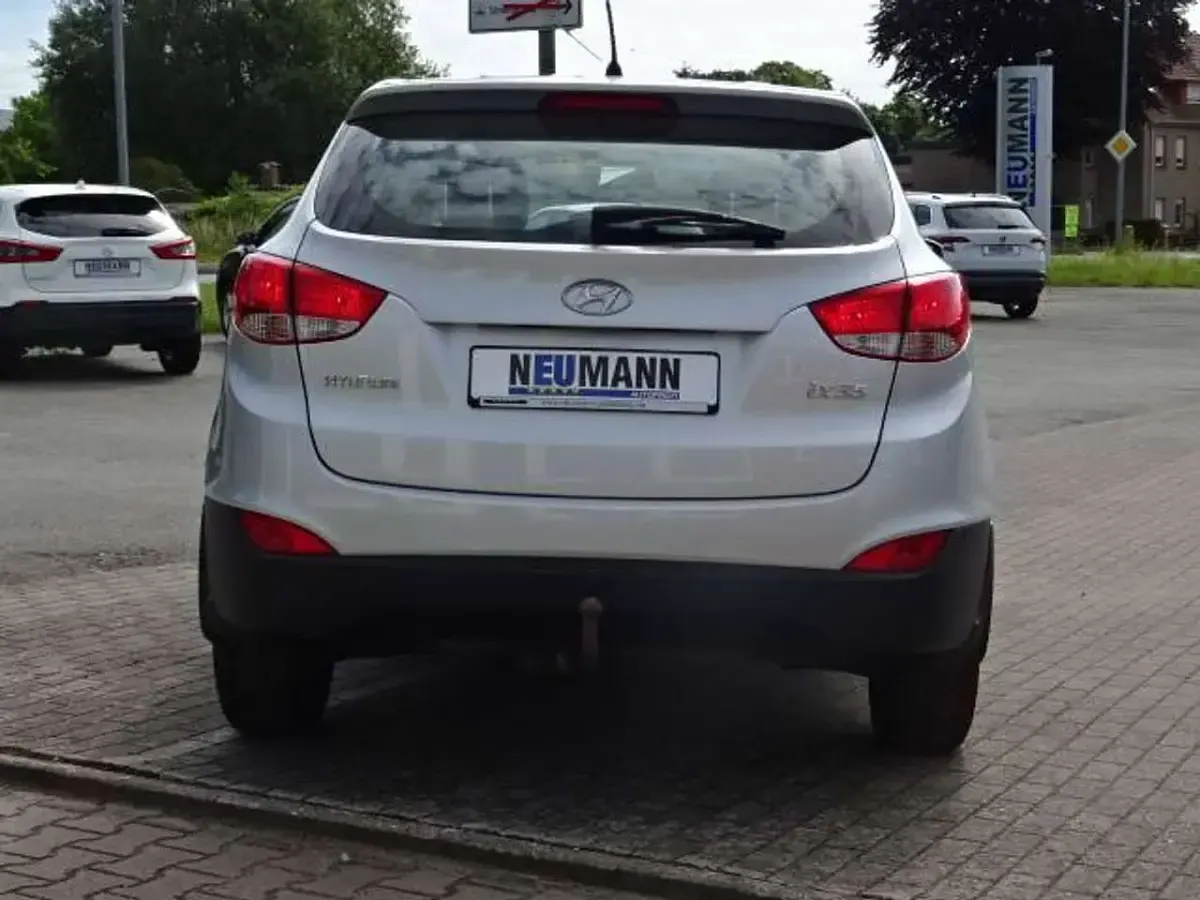 Gebraucht Hyundai ix35 Comfort 135 PS (99 kW) 2011 Silber SUV