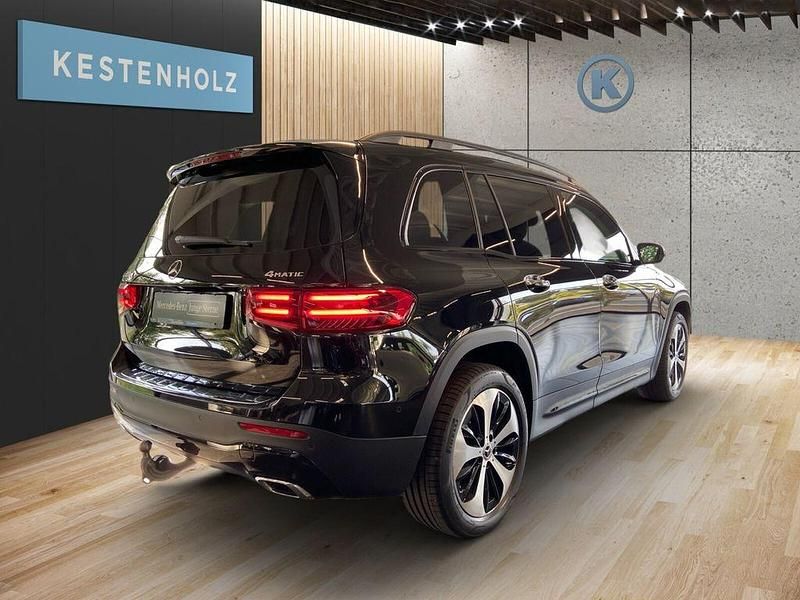Gebraucht Mercedes GLB200 Progressive 150 PS (110 kW) 2024 Schwarz SUV