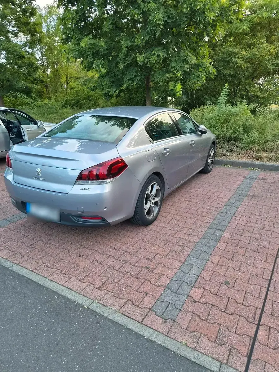 Gebraucht Peugeot 508 163 PS (119 kW) 2015 Grau Limousine