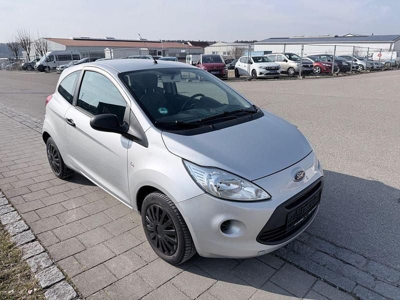 Gebraucht Ford Ka Ambiente 69 PS (50 kW) 2013 Silber Kleinwagen