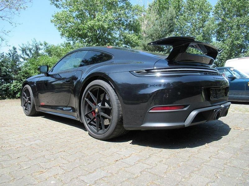 Gebraucht Porsche 992 541 PS (397 kW) 2025 Schwarz Coupé