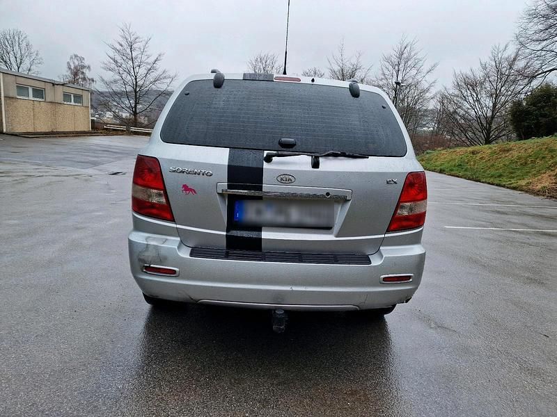 Gebraucht Kia Sorento 140 PS (102 kW) 2005 Silber SUV