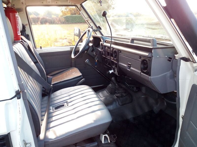 Gebraucht Toyota Land Cruiser 131 PS (96 kW) 1998 Weiß SUV
