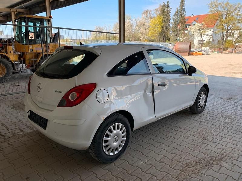 Second-hand Opel Corsa 60 CP (44 kW) 2009 Alb Hatchback