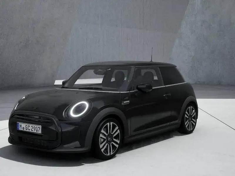 Second-hand Mini ONE Classic 102 CP (75 kW) 2022 Negru Hatchback
