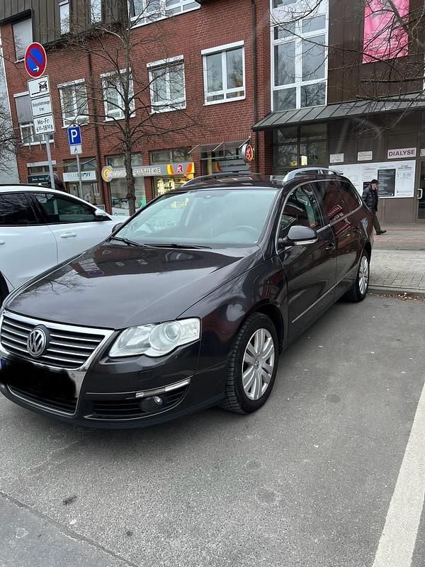 Schwarz Gebraucht 2008 VW Passat Kombi | 3.200 € (Fairer Preis) - Bild 1/4