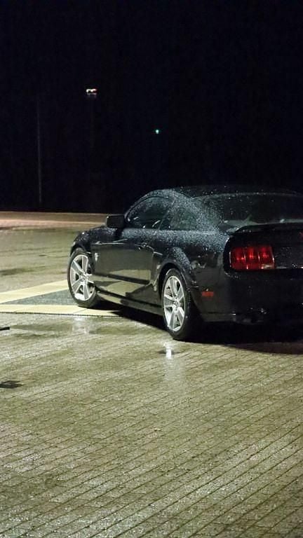 Gebraucht Ford Mustang 305 PS (224 kW) 2009 Schwarz Coupé