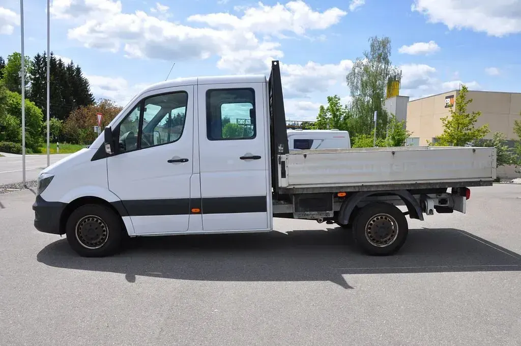 Gebraucht Mercedes Sprinter 143 PS (105 kW) 2018 Weiß Van