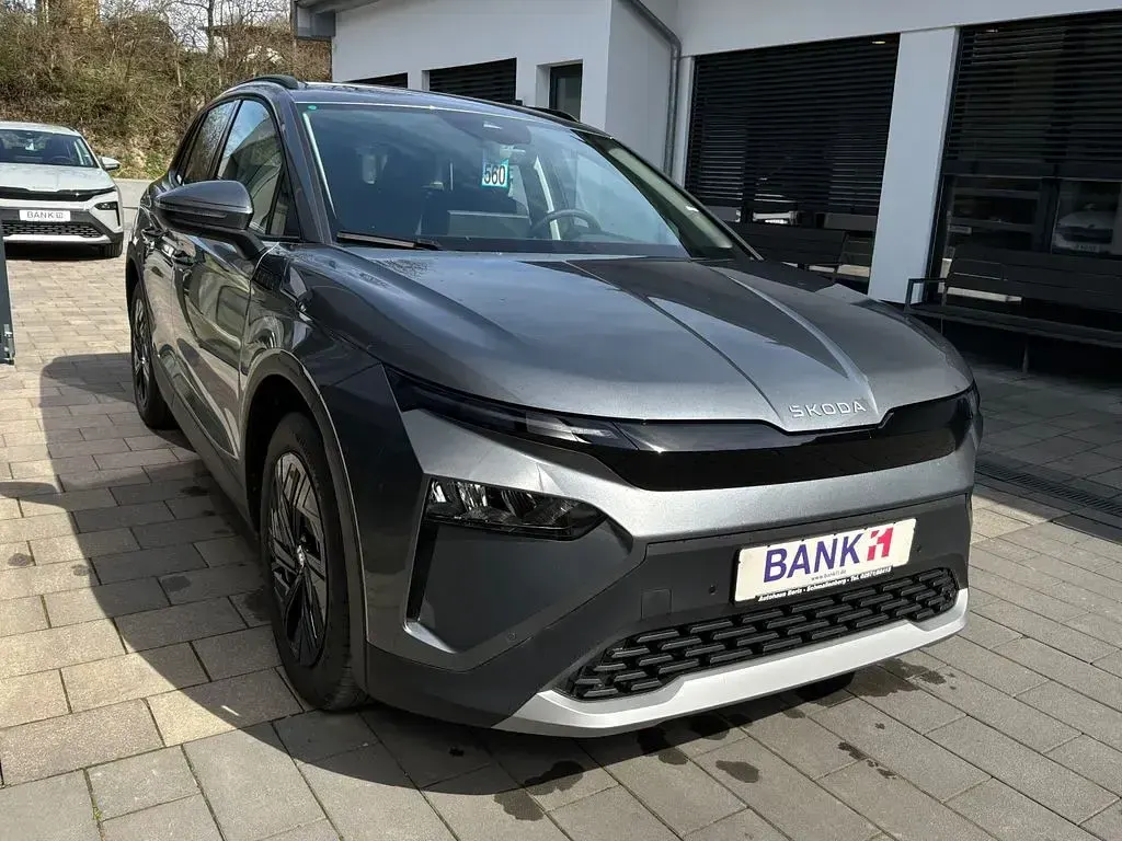Neu Skoda Elroq Tour 125 kW (170 PS) 2026 Stahlgrau SUV