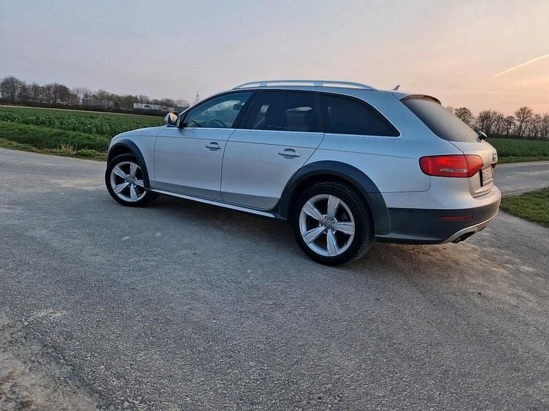Gebraucht Audi A4 Allroad 170 PS (125 kW) 2011 Silber Kombi
