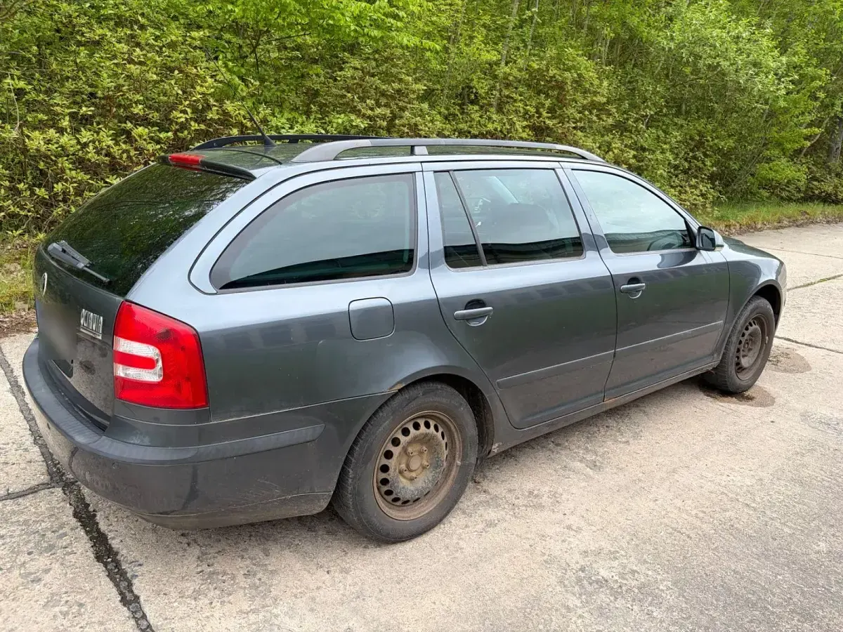 Gebraucht Skoda Octavia Ambiente 140 PS (102 kW) 2006 Grau Kombi