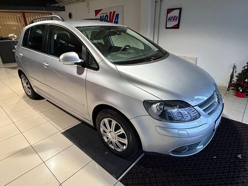 Gebraucht VW Golf Plus Cross S 80 PS (58 kW) 2008 Silber Van / Kleinbus