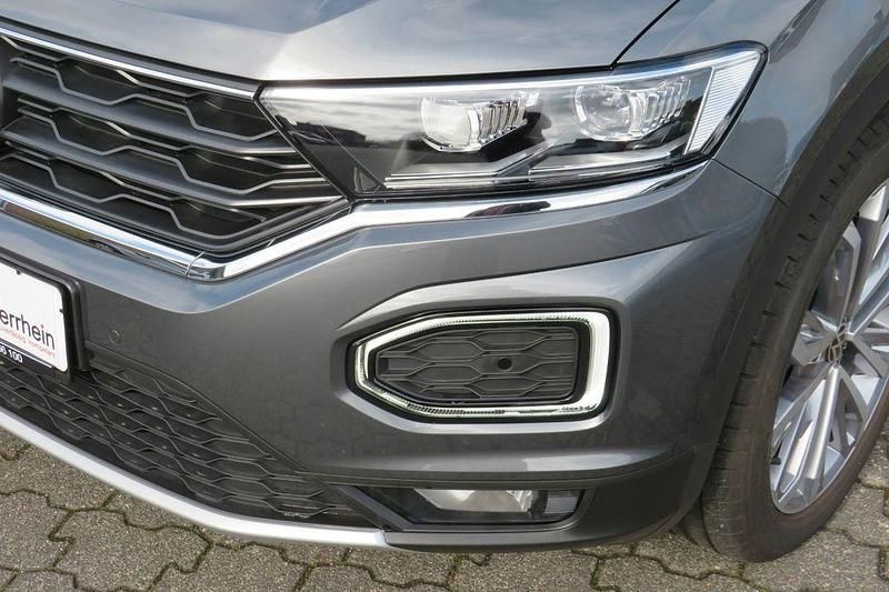 Gebraucht VW T-Roc Sport 150 PS (110 kW) 2022 Grau SUV