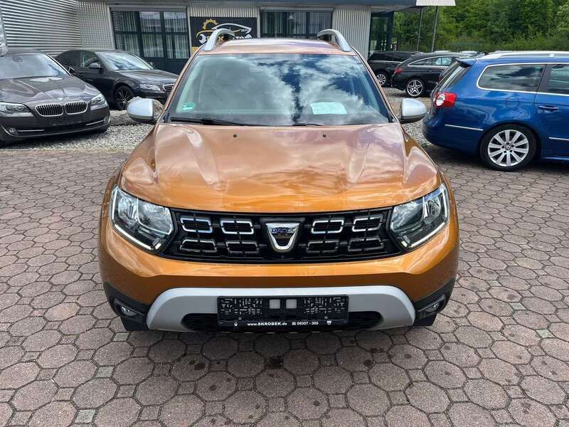 Atacamaorange Gebraucht 2020 Dacia Duster Acces SUV | 14.990 € - Bild 1/4