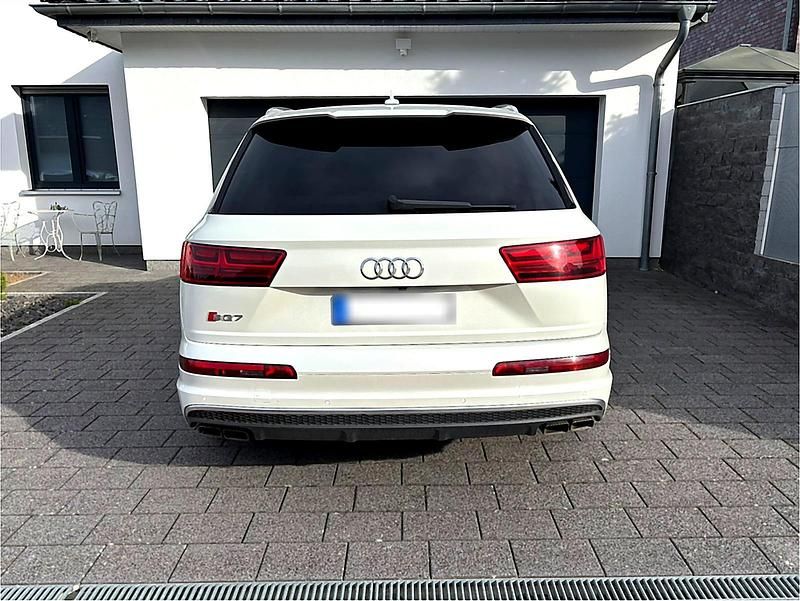 Gebraucht Audi SQ7 Advanced 435 PS (319 kW) 2016 Weiß SUV