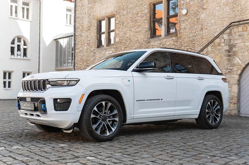 Weiß Gebraucht 2023 Jeep Grand Cherokee Overland SUV | 52.500 € (Superpreis) - Bild 1/4