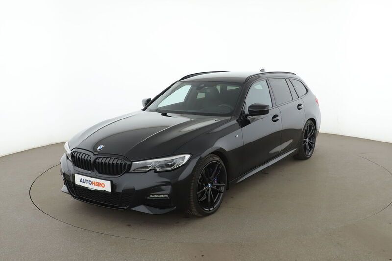 Schwarz Gebraucht 2020 BMW 330 M Sport Kombi | 32.880 € (Guter Preis) - Bild 1/4