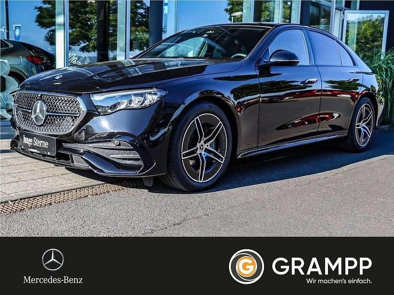 Lack obsidianschwarz Gebraucht 2025 Mercedes E220 Advanced Limousine | 62.850 € (Etwas zu teuer) - Bild 1/4