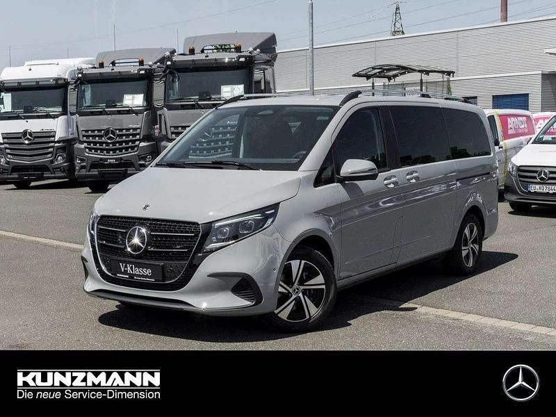 Alpingrau Gebraucht 2025 Mercedes V220 Style Van / Kleinbus | 70.876 € - Bild 1/4