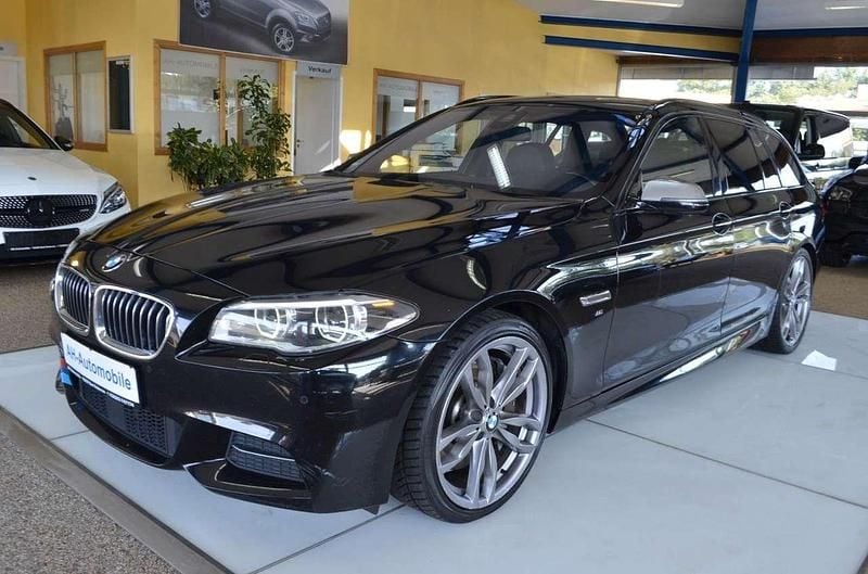 Gebraucht BMW 550 381 PS (280 kW) 2014 Schwarz Kombi