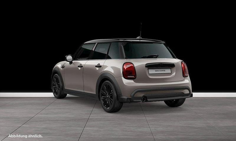 Gebraucht Mini Cooper Classic 136 PS (100 kW) 2023 Grau Kleinwagen