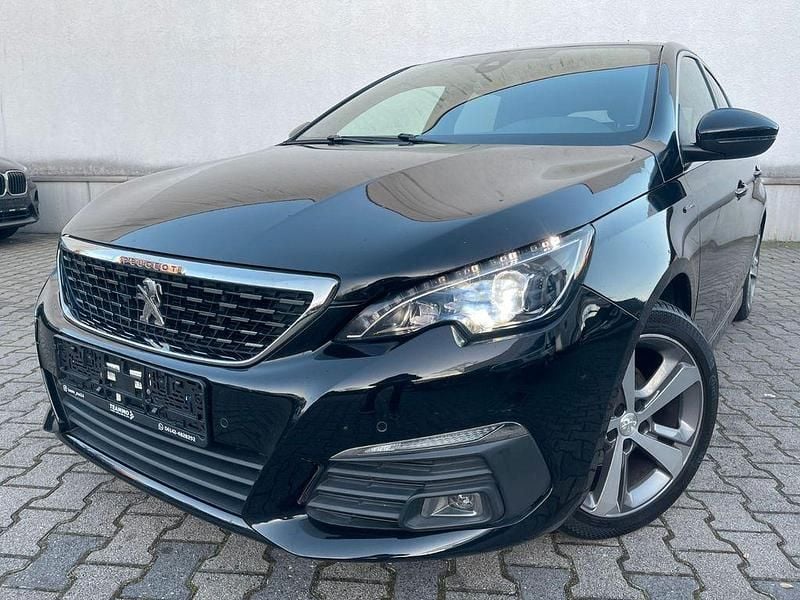 Schwarz Gebraucht 2018 Peugeot 308 GT-line Limousine | 13.990 € (Fairer Preis) - Bild 1/4