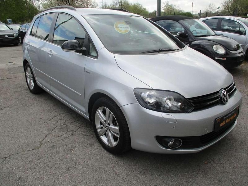 Gebraucht VW Golf VII Match 122 PS (89 kW) 2012 Reflexsilber metallic Kleinwagen