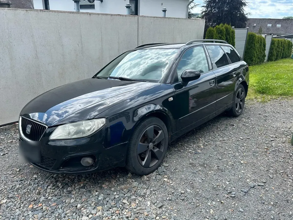 Gebraucht Seat Exeo Style 120 PS (88 kW) 2011 Schwarz Kombi