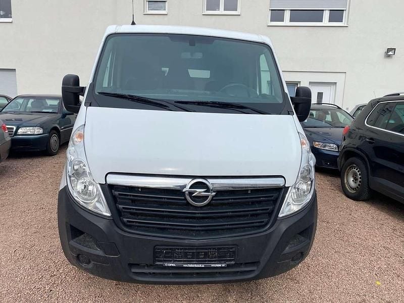 Gebraucht Opel Movano 131 PS (96 kW) 2018 Weiß Van