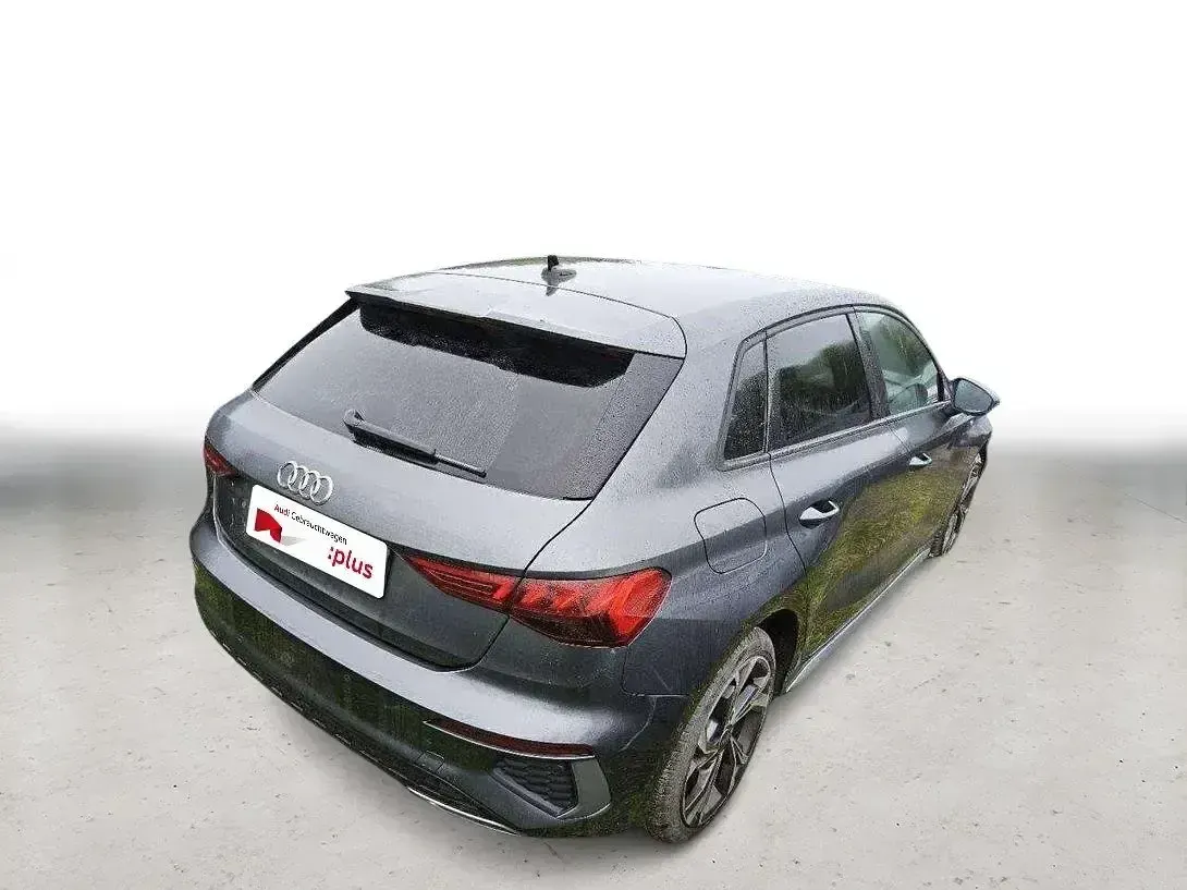 Gebraucht Audi A3 S-Line 150 PS (110 kW) 2023 Grau Limousine