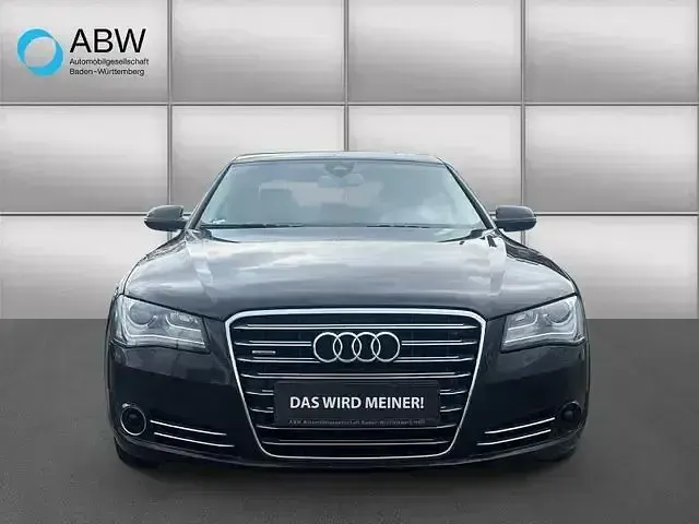 Gebraucht Audi A8 Ambiente 250 PS (183 kW) 2011 Schwarz Limousine