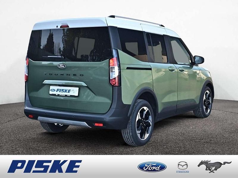 Neu Ford Tourneo Active 125 PS (91 kW) 2025 Bursting green Kombi
