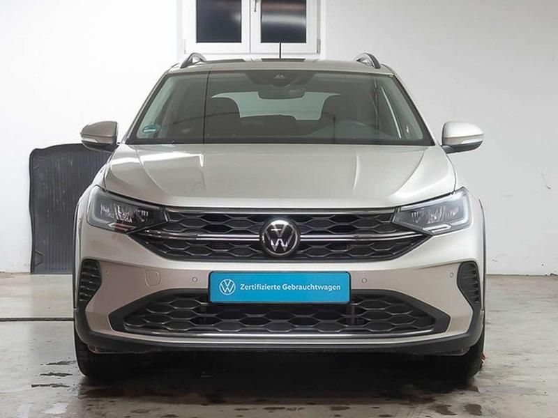 Gebraucht VW Taigo Move 116 PS (85 kW) 2024 Ivory silver metallic SUV