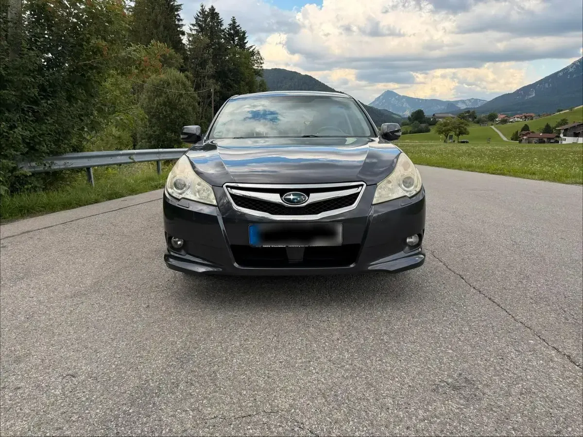 Gebraucht Subaru Legacy 150 PS (110 kW) 2009 Grau Kombi