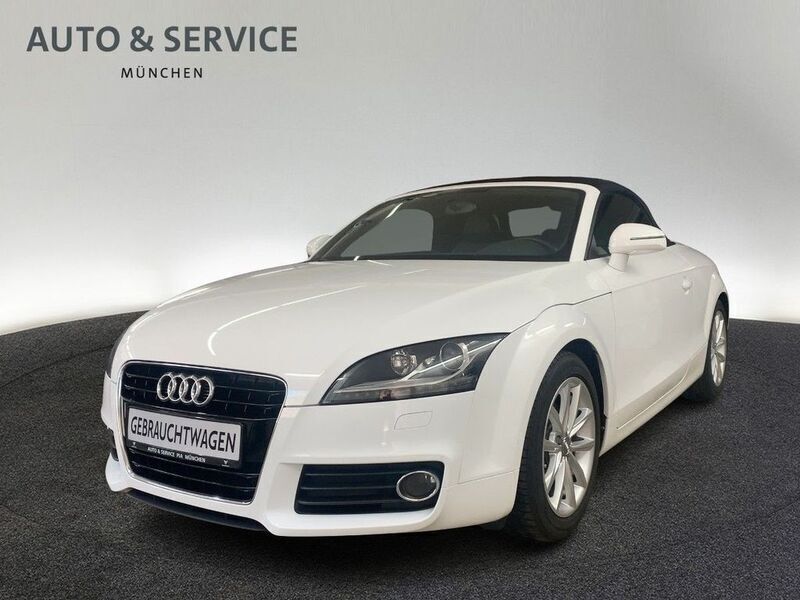 Weiß Gebraucht 2011 Audi TT Roadster Design Cabrio | 18.960 € (Teuer) - Bild 1/4
