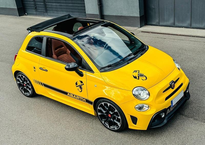 Gelb Gebraucht 2018 Abarth 500C Competizione Cabrio | 20.500 € (Fairer Preis) - Bild 1/4