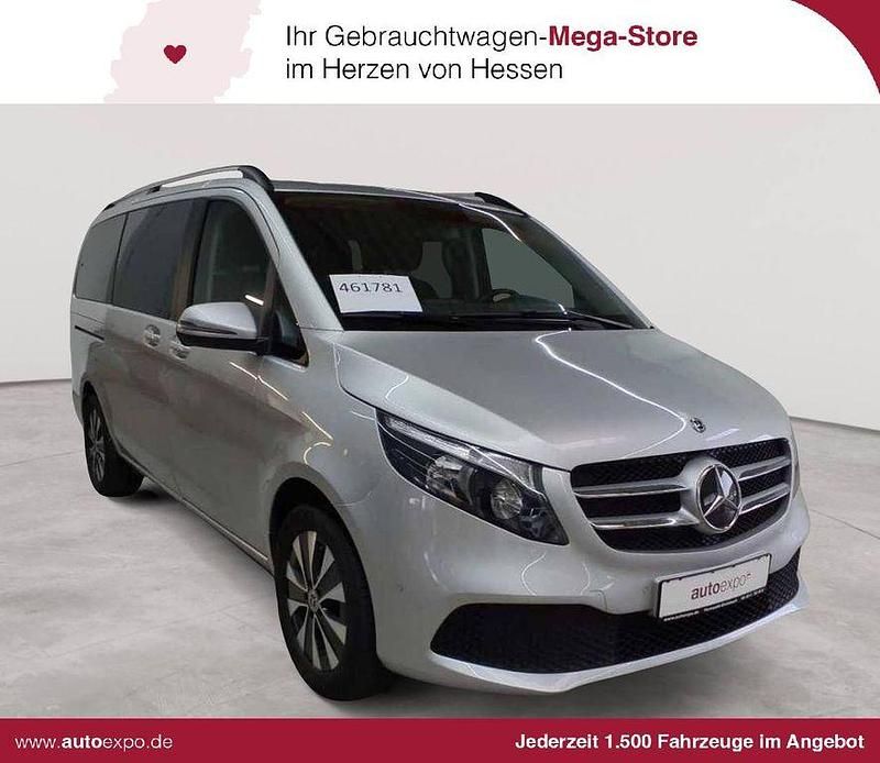 Silber Gebraucht 2020 Mercedes V220 Edition Van / Kleinbus | 32.989 € (Superpreis) - Bild 1/4
