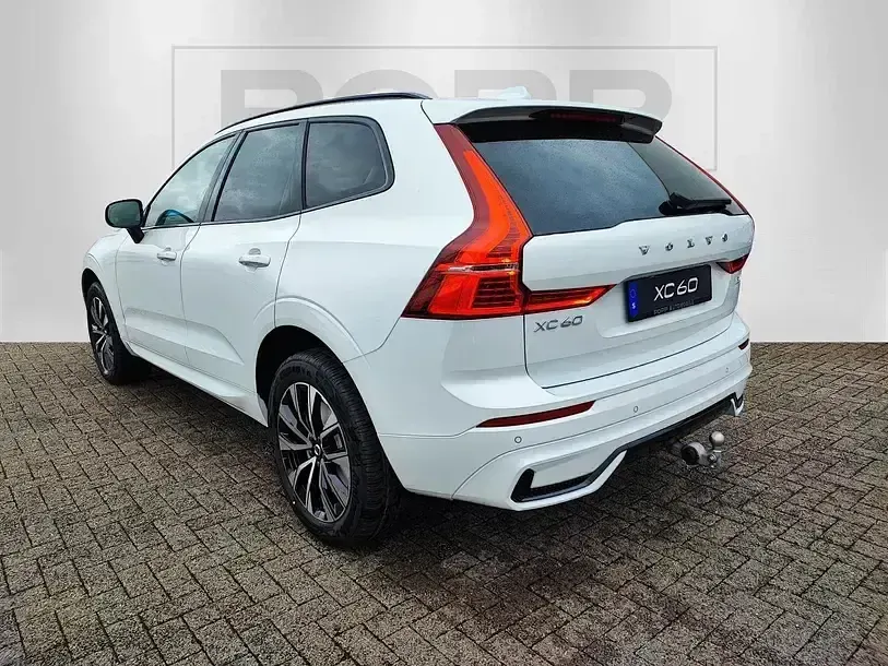 Gebraucht Volvo XC60 Plus 197 PS (144 kW) 2022 707 SUV