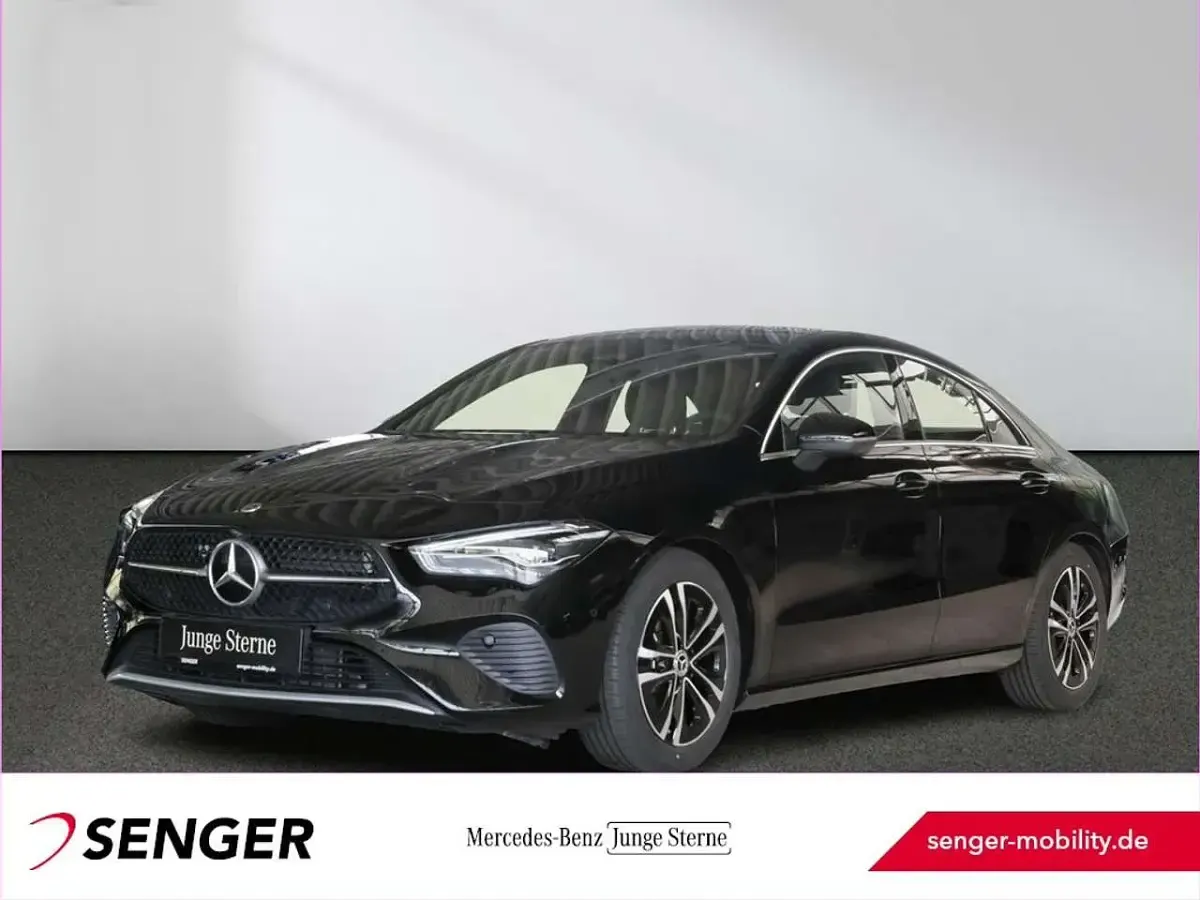 Gebraucht Mercedes CLA200 163 PS (119 kW) 2025 Coupé