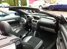 Gebraucht Opel Tigra 90 PS (66 kW) 2009 Schwarz metallic Cabrio