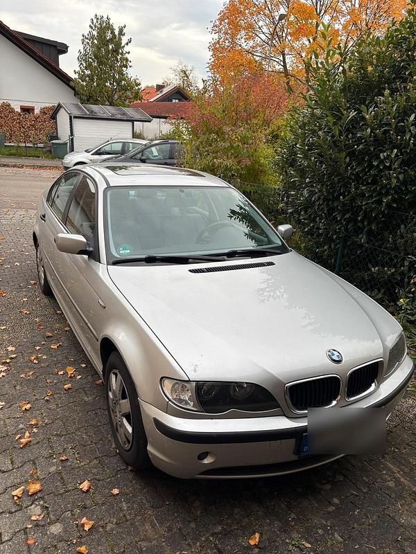 Silber Gebraucht 2004 BMW 316 Limousine | 5.800 € (Teuer) - Bild 1/4