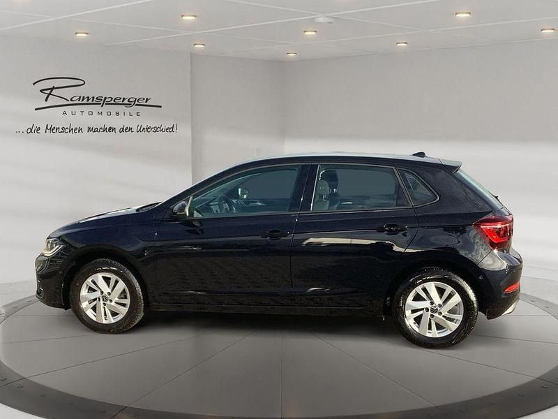 Gebraucht VW Polo Style 110 PS (80 kW) 2022 Schwarz (deep black perleffekt) Limousine