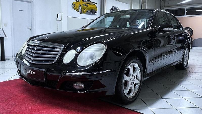 Gebraucht Mercedes E280 190 PS (139 kW) 2006 Schwarz Limousine