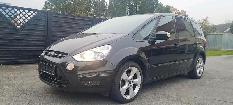 Gebraucht Ford S-MAX S 140 PS (102 kW) 2011 Schwarz Van / Kleinbus